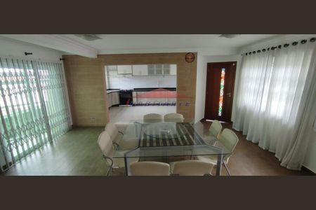 10_photo/94dce52919.9845a183adc4e21d-ATLAS-57d05a38-a46d-49ff-89e6-5ca01a0a9860.jpg de casa à venda com 3 quartos, 276m² em Guabirotuba, Curitiba