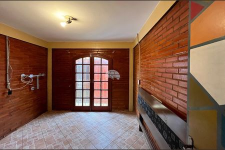 9_photo/94dce52977.c0b639fe60a48f29-ATLAS-bdb1db3a-3f5b-4302-b1fb-0d8aed2c75d6.jpg de casa para alugar com 4 quartos, 281m² em Guabirotuba, Curitiba