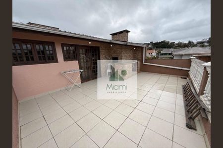 6_photo/94dce5298f.7c432262441fa205-ATLAS-bd4a179c-29d2-4e92-9606-8dde621ca664.jpg de casa à venda com 5 quartos, 381m² em Guabirotuba, Curitiba