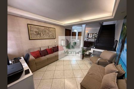 11_photo/94dce5298f.7c432262441fa205-ATLAS-cd56b480-81bc-4ac1-aecc-e854b2e41fb8.jpg de casa à venda com 5 quartos, 381m² em Guabirotuba, Curitiba