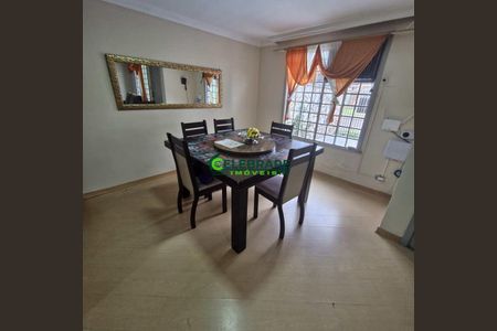 9_photo/94dce52adb.df2406aa61ba3211-ATLAS-2e1f9dff-51b0-466c-a2ec-a08b61b24002.jpg de casa à venda com 3 quartos, 121m² em Hauer, Curitiba