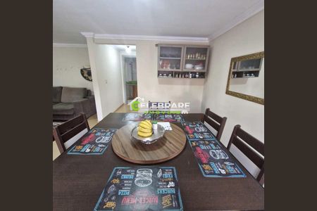 6_photo/94dce52adb.df2406aa61ba3211-ATLAS-321f02d3-1743-4209-8595-7df2dff98836.jpg de casa à venda com 3 quartos, 121m² em Hauer, Curitiba