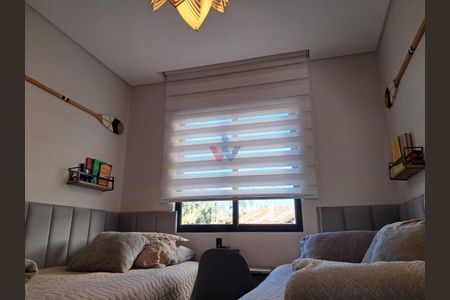 21_photo/94dce52b5d.e3da74daae84817a-ATLAS-0bb0d8db-9745-4260-8a39-4b688cfe6d4a.jpg de casa à venda com 3 quartos, 50m² em Uberaba, Curitiba