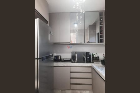 9_photo/94dce52b5d.e3da74daae84817a-ATLAS-0dbf39d5-8a26-4c20-8b1d-12902137bcf3.jpg de casa à venda com 3 quartos, 50m² em Uberaba, Curitiba