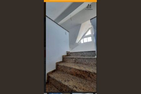 1_photo/94dce52b6b.e8818d4a5c5dde9d-ATLAS-01e59601-324e-49e1-b5e4-6c52999b67ed.jpg de casa à venda com 3 quartos, 130m² em Uberaba, Curitiba