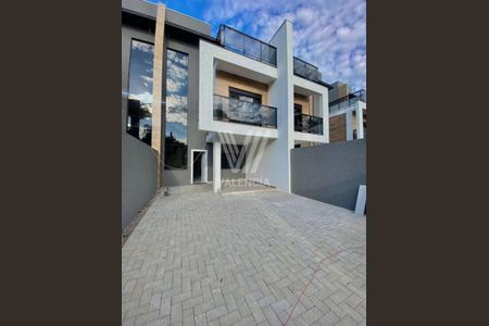 10_photo/94dce52c11.760d7ecec936a2b8-ATLAS-00f76d5e-c9ff-4a37-a76c-d5f4ec40ac4d.jpg de casa à venda com 3 quartos, 143m² em Uberaba, Curitiba