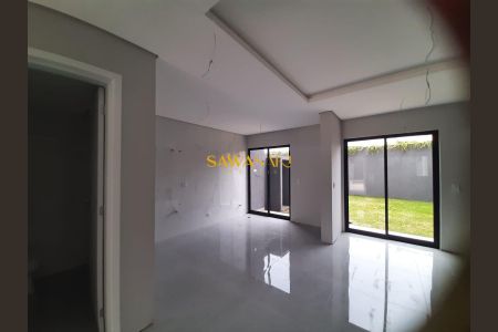 31_photo/94dce52c11.760d7ecec936a2b8-ATLAS-e4e38436-ca75-46fe-8447-0beeaaca3088.jpg de casa à venda com 3 quartos, 142m² em Uberaba, Curitiba