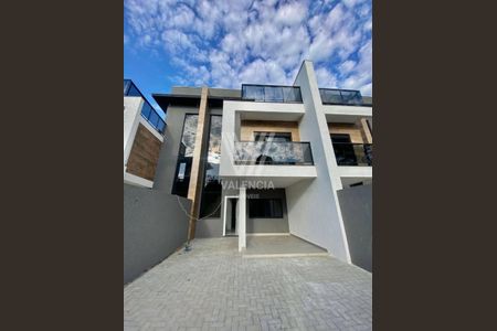 5_photo/94dce52c11.760d7ecec936a2b8-ATLAS-ecd6249a-e936-49ff-ae5a-31c6b15a14a5.jpg de casa à venda com 3 quartos, 143m² em Uberaba, Curitiba