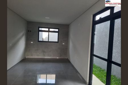 7_photo/94dce52c1b.1bb529b01f5e602e-ATLAS-33f5db27-eec3-4095-99c1-3dd14ba9f52d.jpg de casa à venda com 3 quartos, 120m² em Uberaba, Curitiba