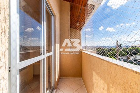 6_photo/94dce52d09.1aa5b8f538f3adaf-ATLAS-1dd3e515-7c90-416b-8e11-98ff9aa83b62.jpg de casa à venda com 4 quartos, 122m² em Uberaba, Curitiba