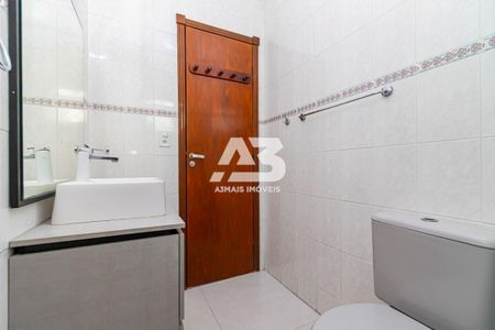 47_photo/94dce52d09.1aa5b8f538f3adaf-ATLAS-35393246-a709-41e3-9126-bd0c88eb271e.jpg de casa à venda com 4 quartos, 122m² em Uberaba, Curitiba