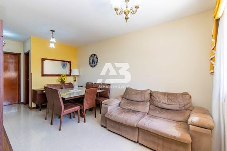 13_photo/94dce52d09.1aa5b8f538f3adaf-ATLAS-4f2aaef9-d9dc-453a-90e7-863102b997d8.jpg de casa à venda com 4 quartos, 122m² em Uberaba, Curitiba