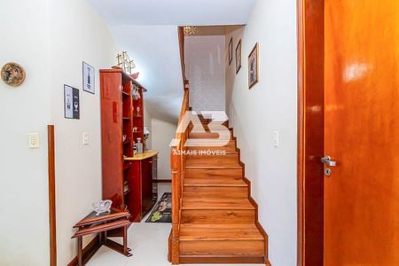 16_photo/94dce52d09.1aa5b8f538f3adaf-ATLAS-c1b6d63c-d413-4ffc-8322-317a0e0cc197.jpg de casa à venda com 4 quartos, 122m² em Uberaba, Curitiba