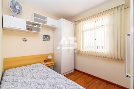 32_photo/94dce52d09.1aa5b8f538f3adaf-ATLAS-c97e7319-49f6-42a7-a3fd-8d077d5ddb4f.jpg de casa à venda com 4 quartos, 122m² em Uberaba, Curitiba