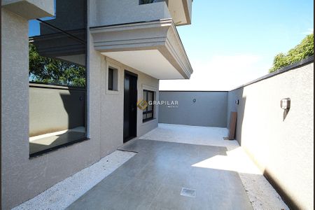 3_photo/94dce52d21.f6cab136252b2c23-ATLAS-81e742c0-5e4e-49b5-bb29-5b0230520671.jpg de casa à venda com 3 quartos, 180m² em Uberaba, Curitiba