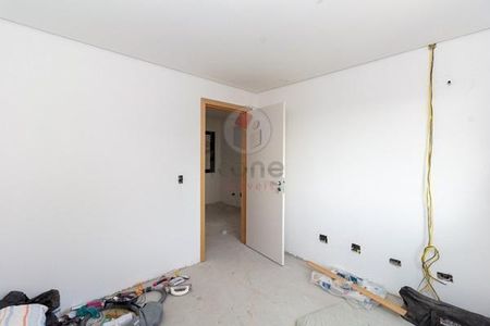 30_photo/94dce52d2b.18d35e9b3b089d06-ATLAS-003d01fe-5ef0-4405-8247-e876a48fd1fc.jpg de casa à venda com 2 quartos, 228m² em Uberaba, Curitiba