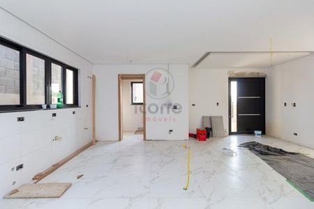 41_photo/94dce52d2b.18d35e9b3b089d06-ATLAS-25c3ab9e-d099-4b2e-8353-064d1693a467.jpg de casa à venda com 2 quartos, 228m² em Uberaba, Curitiba