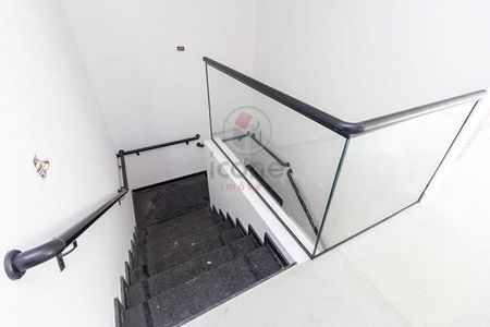 18_photo/94dce52d2b.18d35e9b3b089d06-ATLAS-3e19e540-62cb-4a01-8d24-9eb76ad07894.jpg de casa à venda com 2 quartos, 228m² em Uberaba, Curitiba