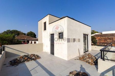 7_photo/94dce52d2b.18d35e9b3b089d06-ATLAS-cf14efe7-1b20-4a59-9af2-b204d7020a6d.jpg de casa à venda com 2 quartos, 228m² em Uberaba, Curitiba