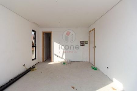 35_photo/94dce52d2b.18d35e9b3b089d06-ATLAS-e51fde31-0752-4134-b4e1-0231e145b3ee.jpg de casa à venda com 2 quartos, 228m² em Uberaba, Curitiba