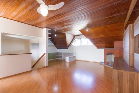 7_photo/94dce52d3d.55820c9c97a2ddd8-ATLAS-1d4d350e-959a-425b-b011-ebeabb6bbd6c.jpg de casa à venda com 3 quartos, 158m² em Uberaba, Curitiba