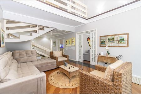 17_photo/94dce52d6d.18d35e9b3b089d06-ATLAS-56cd292a-1ed7-4f75-8d99-8cd4c0f1f4ca.jpg de casa à venda com 4 quartos, 403m² em Uberaba, Curitiba