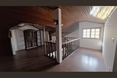 3_photo/94dce52d85.10a77f46cef01970-ATLAS-3e578610-47de-4a5e-b45d-1058ba47b303.jpg de casa para alugar com 3 quartos, 296m² em Uberaba, Curitiba