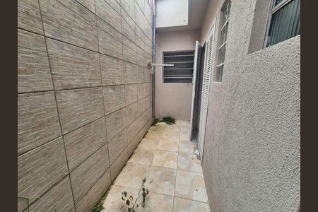 19_photo/94dce52d85.ea44b0009f7abdef-ATLAS-3ce2a8f3-20b5-46a3-bd43-a6009e4584f5.jpg de casa à venda com 3 quartos, 90m² em Uberaba, Curitiba