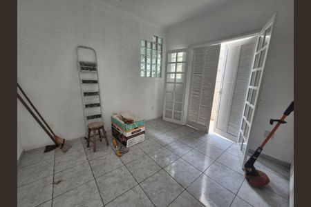 15_photo/94dce52d85.ea44b0009f7abdef-ATLAS-6833cb64-c81c-4475-96a0-498ffa94bb68.jpg de casa à venda com 3 quartos, 90m² em Uberaba, Curitiba