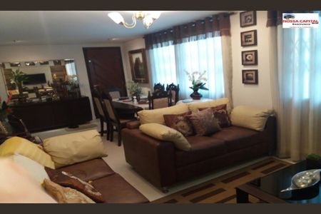 9_photo/94dce52da5.93b8fa184532727f-ATLAS-678bcff2-705a-4815-baa9-9d57aeff4f93.jpg de casa à venda com 4 quartos, 233m² em Uberaba, Curitiba