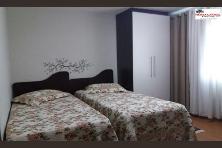 13_photo/94dce52da5.93b8fa184532727f-ATLAS-a318c719-dfbf-4f0c-8fc5-2dc7347af204.jpg de casa à venda com 4 quartos, 233m² em Uberaba, Curitiba