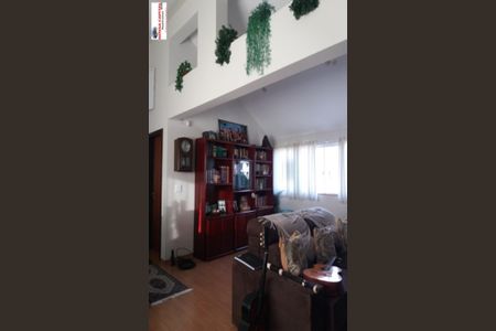 15_photo/94dce52da5.93b8fa184532727f-ATLAS-a7d7c92b-90ae-4580-8be5-672aeea2a09f.jpg de casa à venda com 4 quartos, 233m² em Uberaba, Curitiba