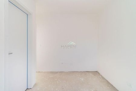 2_photo/94dce52dc7.d860d137df15aeab-ATLAS-0b77f2e0-277c-4175-8bfd-5f6a11e26fe8.jpg de casa à venda com 0 quarto, 121m² em Uberaba, Curitiba