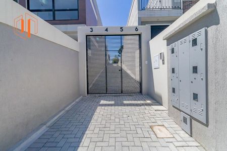 5_photo/94dce52dc7.d860d137df15aeab-ATLAS-d176dd1d-6a0a-4d2f-a15a-c21be418aaae.jpg de casa à venda com 3 quartos, 128m² em Uberaba, Curitiba