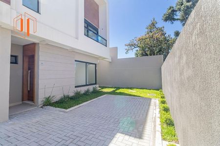 6_photo/94dce52dc7.d860d137df15aeab-ATLAS-ed5753e8-bb17-4834-9438-5c8640e0914e.jpg de casa à venda com 3 quartos, 128m² em Uberaba, Curitiba