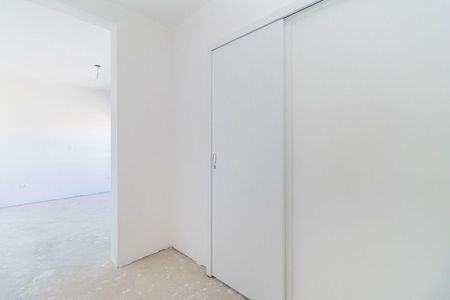 29_photo/94dce52ddb.08f922be3a726ba4-ATLAS-2ba8680a-ff77-4a6d-85ff-b576eb43efac.jpg de casa à venda com 3 quartos, 121m² em Uberaba, Curitiba