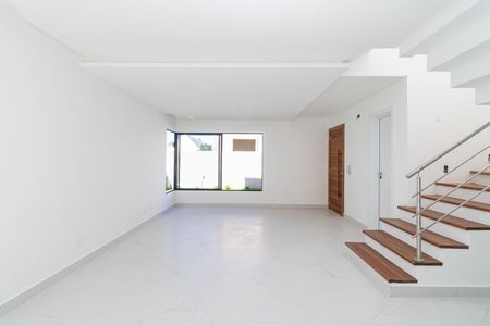 7_photo/94dce52ddb.08f922be3a726ba4-ATLAS-d132f6ce-6e30-4465-8d8e-b84e41d7a173.jpg de casa à venda com 3 quartos, 121m² em Uberaba, Curitiba