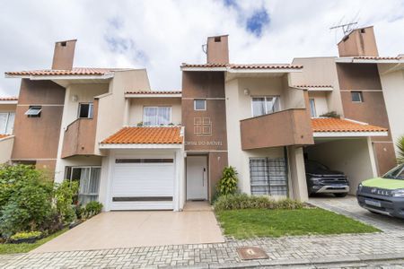 5_photo/94dce52e45.0524c8510f0f8401-ATLAS-2b5a635b-efe2-4f5e-a5c6-bb07c2be9587.jpg de casa de condomínio à venda com 3 quartos, 120m² em Jardim das Américas, Curitiba