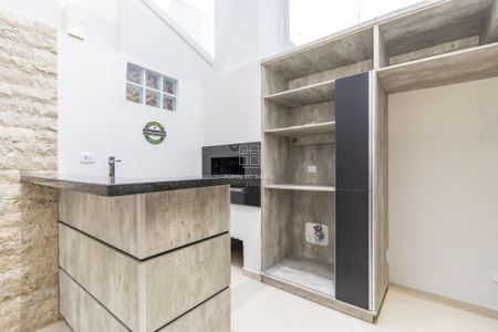 19_photo/94dce52e45.0524c8510f0f8401-ATLAS-efd41e4a-48ea-45ad-8fd8-e9e2b57d13ca.jpg de casa de condomínio à venda com 3 quartos, 120m² em Jardim das Américas, Curitiba