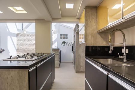 7_photo/94dce52e45.e94257c9888c0e20-ATLAS-e1b5a80f-88f4-4a09-8f42-82ff7580b4fc.jpg de casa à venda com 3 quartos, 120m² em Jardim das Américas, Curitiba