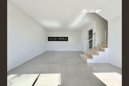 17_photo/94dce52e71.c77c0fd0dccceebf-ATLAS-139cfb86-36a3-49c4-a5e1-eaccd7ddbc52.jpg de casa à venda com 3 quartos, 129m² em Uberaba, Curitiba