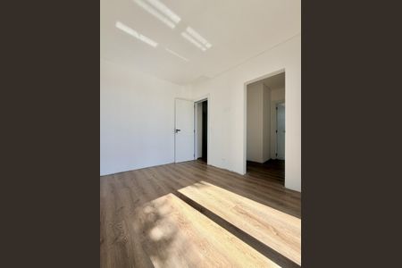 36_photo/94dce52e71.c77c0fd0dccceebf-ATLAS-27f498d9-9111-4a7e-9a06-ce360f98099c.jpg de casa à venda com 3 quartos, 129m² em Uberaba, Curitiba