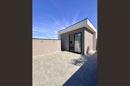 47_photo/94dce52e71.c77c0fd0dccceebf-ATLAS-7c953c3c-f828-434d-afb0-eaa7c7ffcda3.jpg de casa à venda com 3 quartos, 129m² em Uberaba, Curitiba