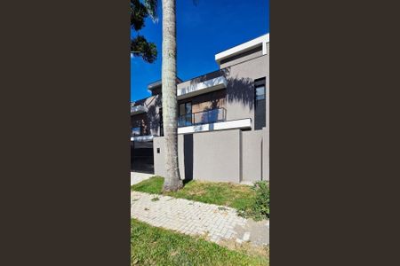 2_photo/94dce52e71.c77c0fd0dccceebf-ATLAS-d377941f-f866-4318-9c71-e9dc03a4d603.jpg de casa à venda com 3 quartos, 129m² em Uberaba, Curitiba