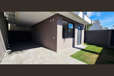 12_photo/94dce52e71.c77c0fd0dccceebf-ATLAS-dbe3aa66-9216-4d47-9cff-c7310b386b78.jpg de casa à venda com 3 quartos, 129m² em Uberaba, Curitiba