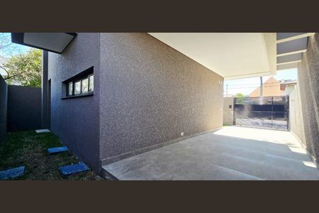 13_photo/94dce52e71.c77c0fd0dccceebf-ATLAS-fb6be79a-9b3d-4933-b925-efaa21954425.jpg de casa à venda com 3 quartos, 129m² em Uberaba, Curitiba