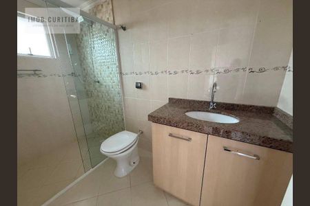 38_photo/94dce52e7f.ceff8192393c33de-ATLAS-73c7db17-24d4-4844-9d11-033774e8cd81.jpg de casa à venda com 4 quartos, 161m² em Uberaba, Curitiba