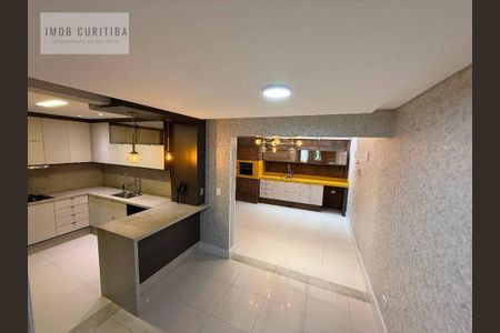 39_photo/94dce52e7f.ceff8192393c33de-ATLAS-8a77d779-8f89-4c37-a1c6-b057f19db9e8.jpg de casa à venda com 4 quartos, 161m² em Uberaba, Curitiba