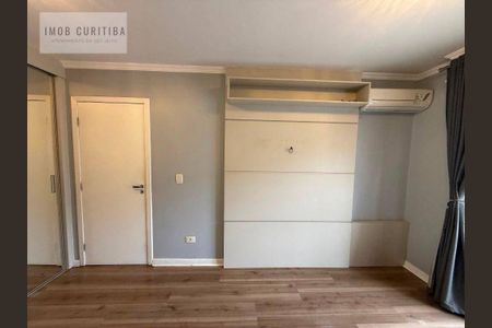 20_photo/94dce52e7f.ceff8192393c33de-ATLAS-9f5c18f6-5aae-404a-935e-2e43cefc32d3.jpg de casa à venda com 4 quartos, 161m² em Uberaba, Curitiba