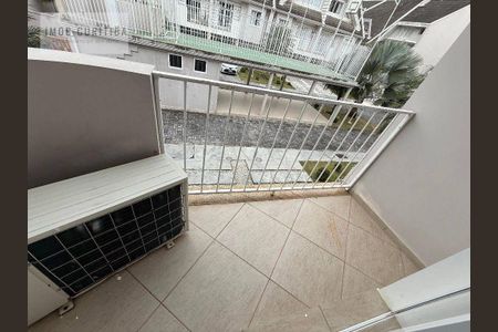 22_photo/94dce52e7f.ceff8192393c33de-ATLAS-a9079906-0526-4350-bcd4-e8b5cf08fbc1.jpg de casa à venda com 4 quartos, 161m² em Uberaba, Curitiba